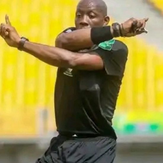 Arbitre camerounais copy right (Koapi.com)